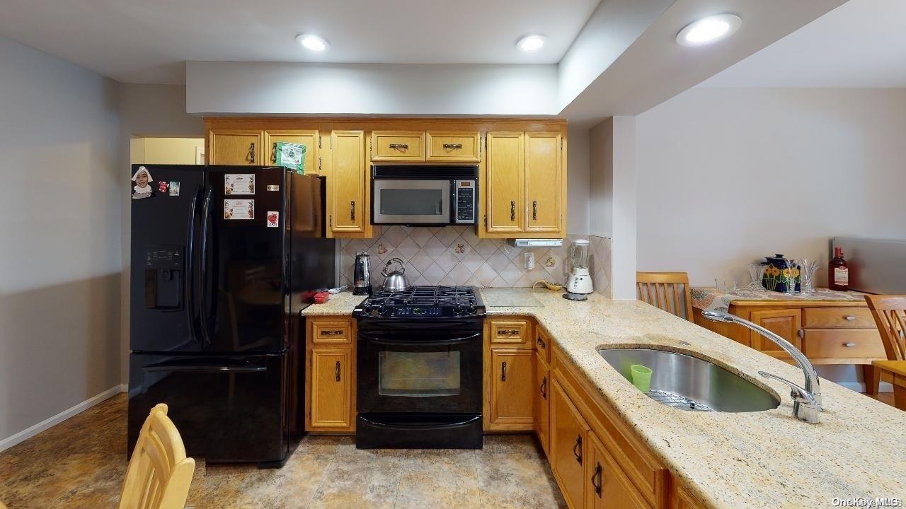 1225 Taft Avenue — photo 26