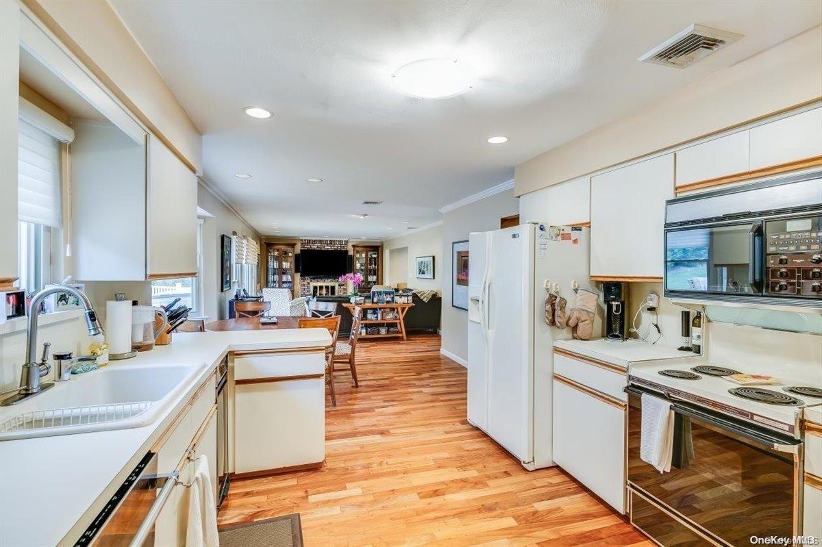 74 Stonehurst Lane — photo 10
