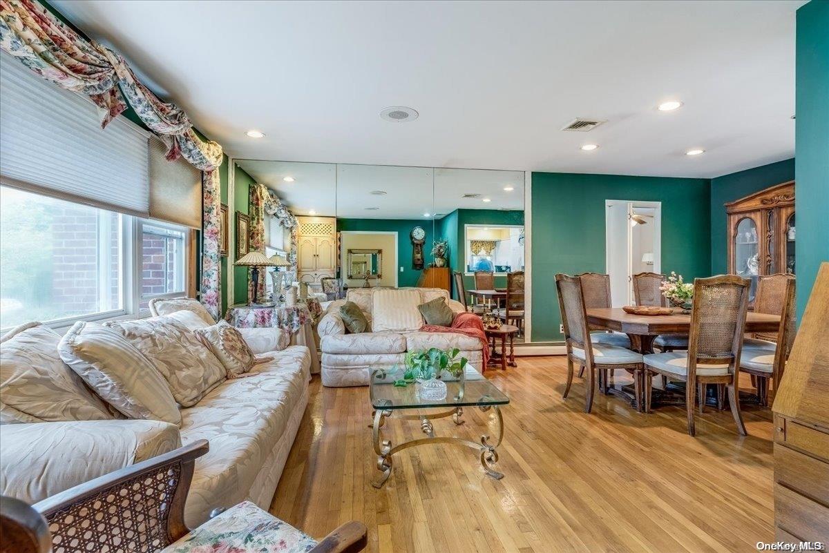 15 Harrison Place — photo 2
