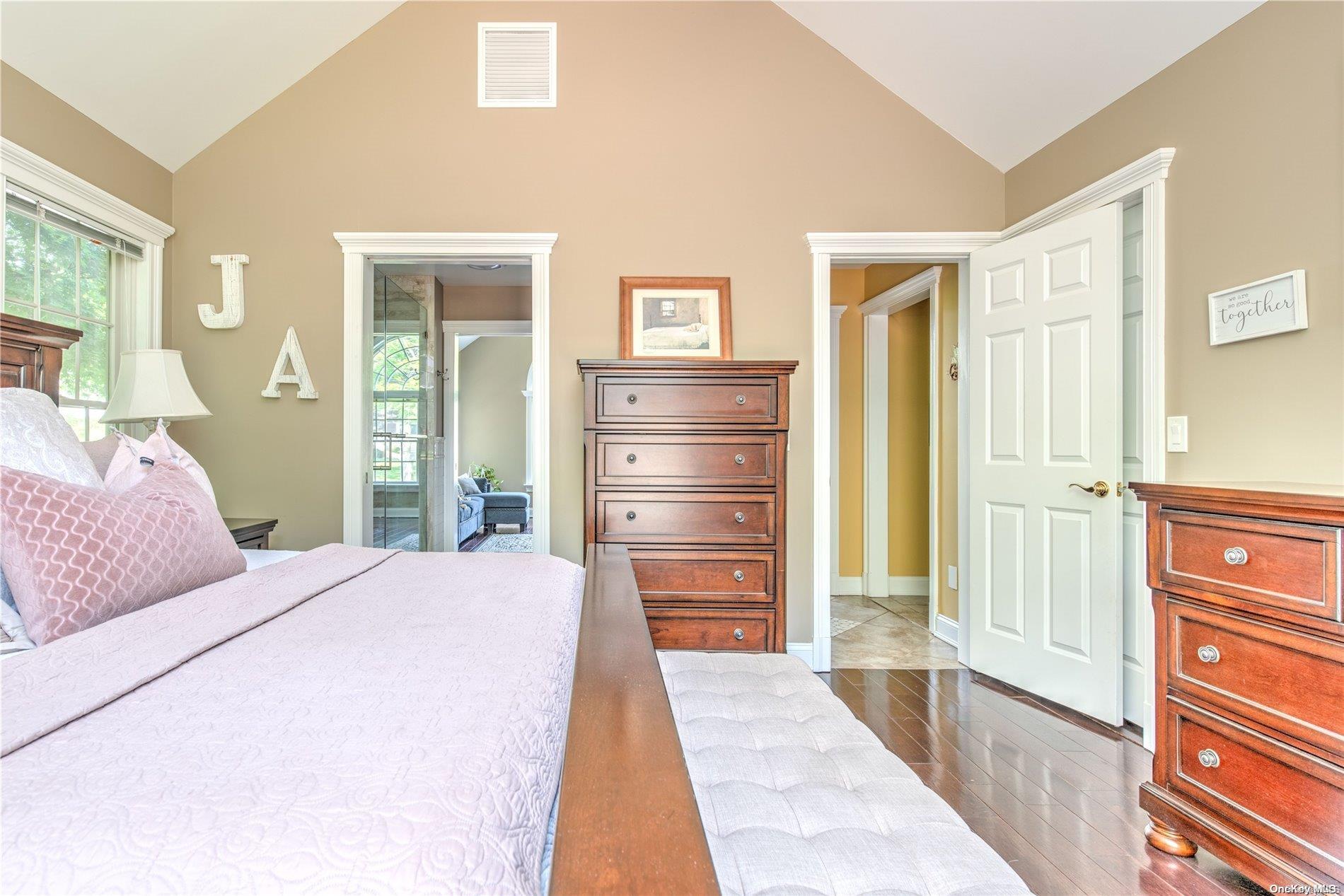 4 Overhill Drive — photo 15