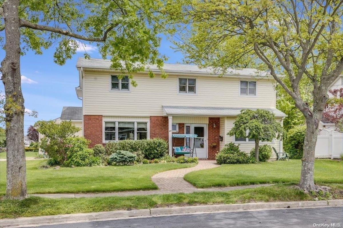 46 Anchor Drive, Massapequa