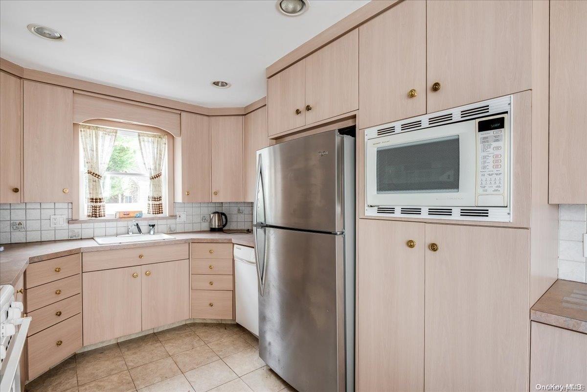 715 Farmers Avenue — photo 14