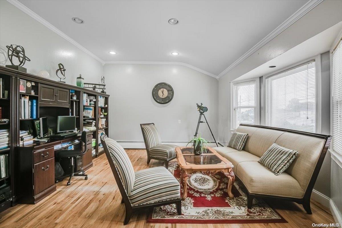 11 Hampshire Drive — photo 16