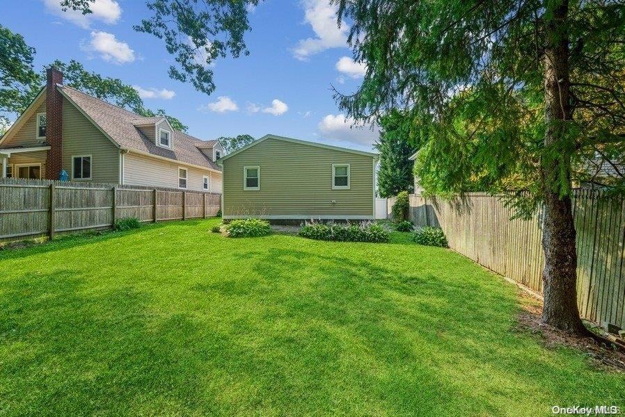 17 Teed Street — photo 29