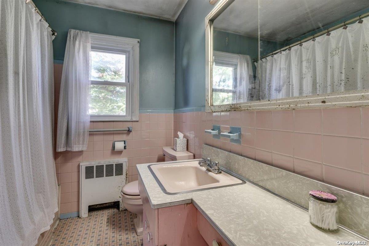 1 Lowell Avenue — photo 9
