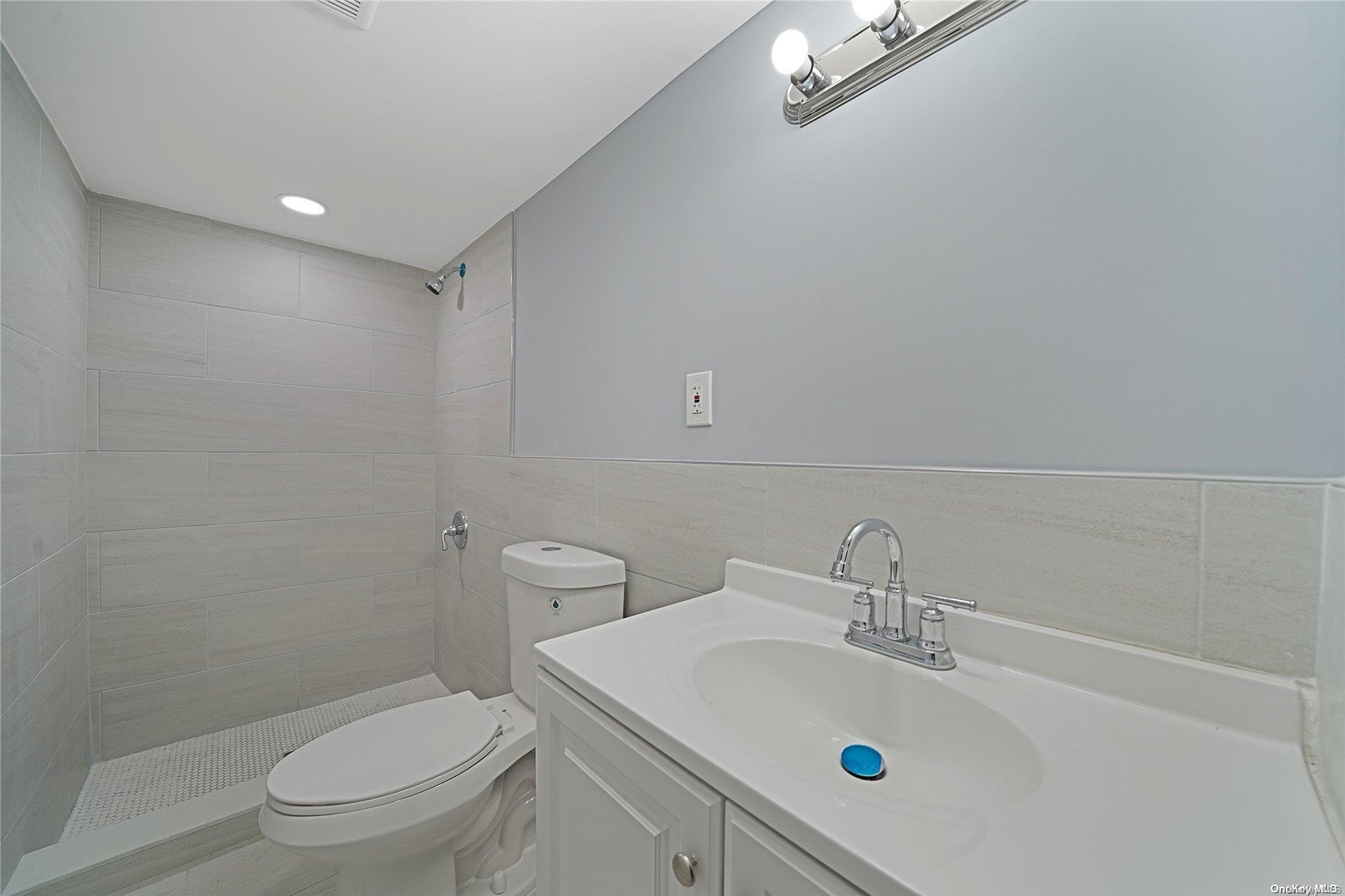 636 Argosy Street — photo 20