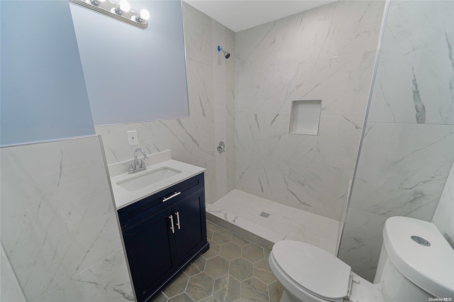 636 Argosy Street — photo 9