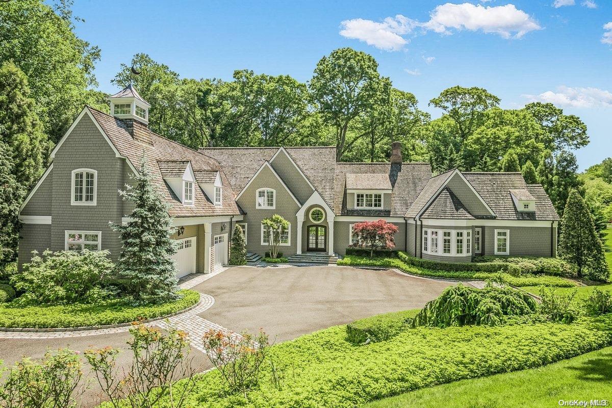 4 La Colline Drive, Mill Neck