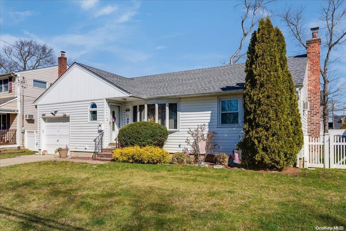 81 Avoca Avenue — photo 3