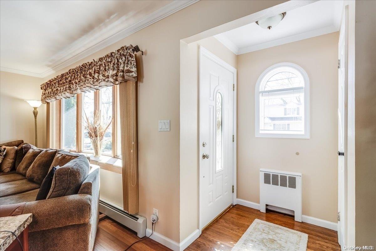 81 Avoca Avenue — photo 4