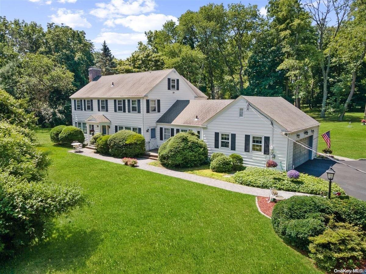 1132 Cedar Swamp Road