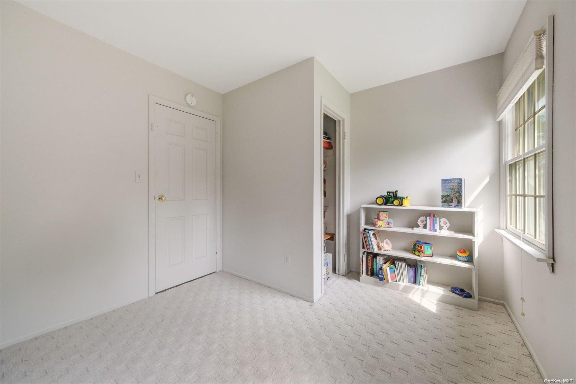 12 Magnet Street — photo 29