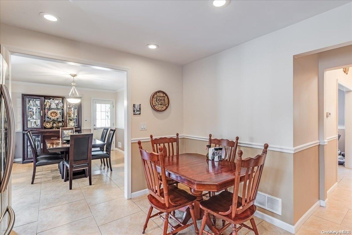 96 Peconic Drive — photo 14