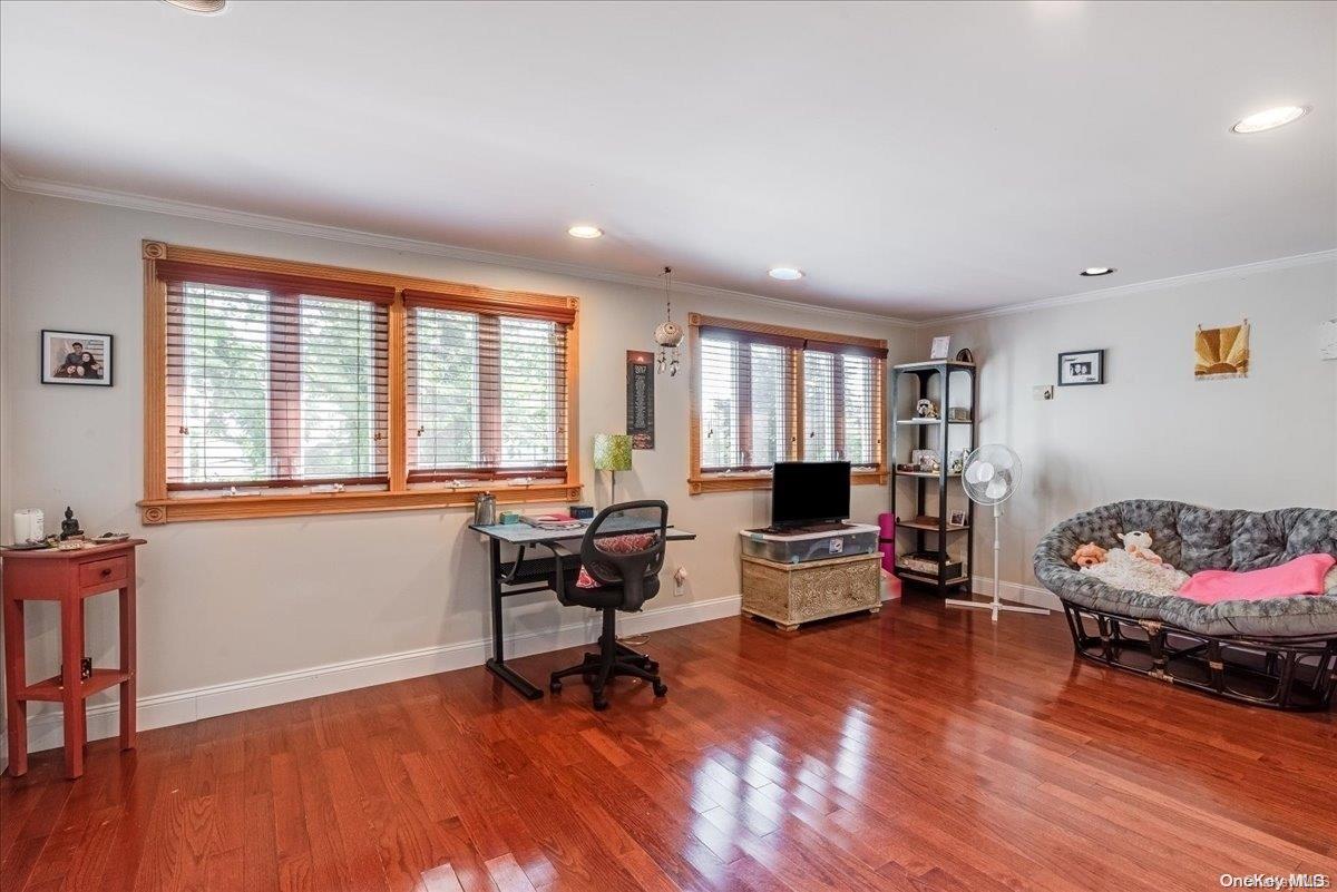 96 Peconic Drive — photo 21