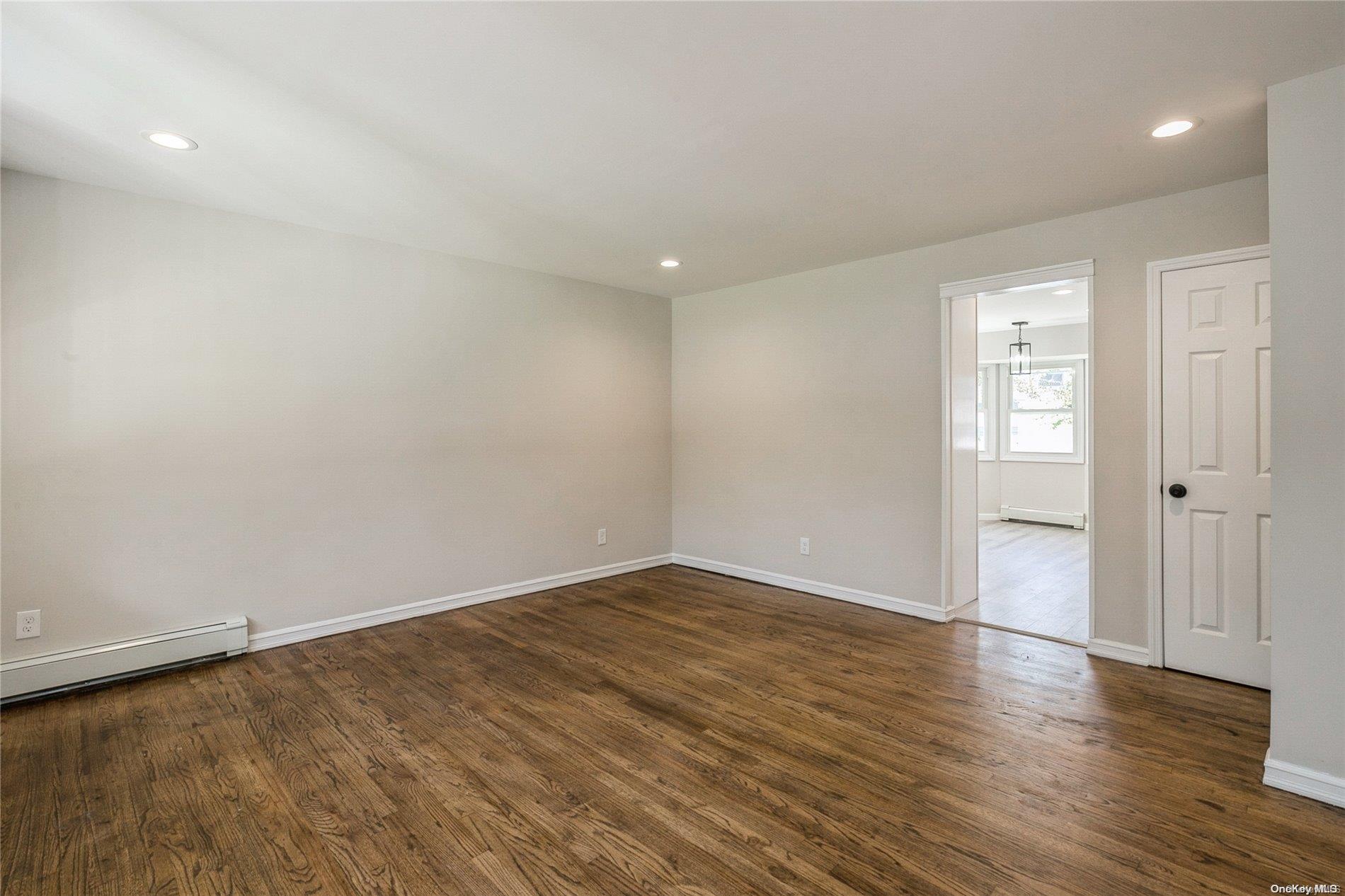 2138 Sycamore Avenue — photo 5