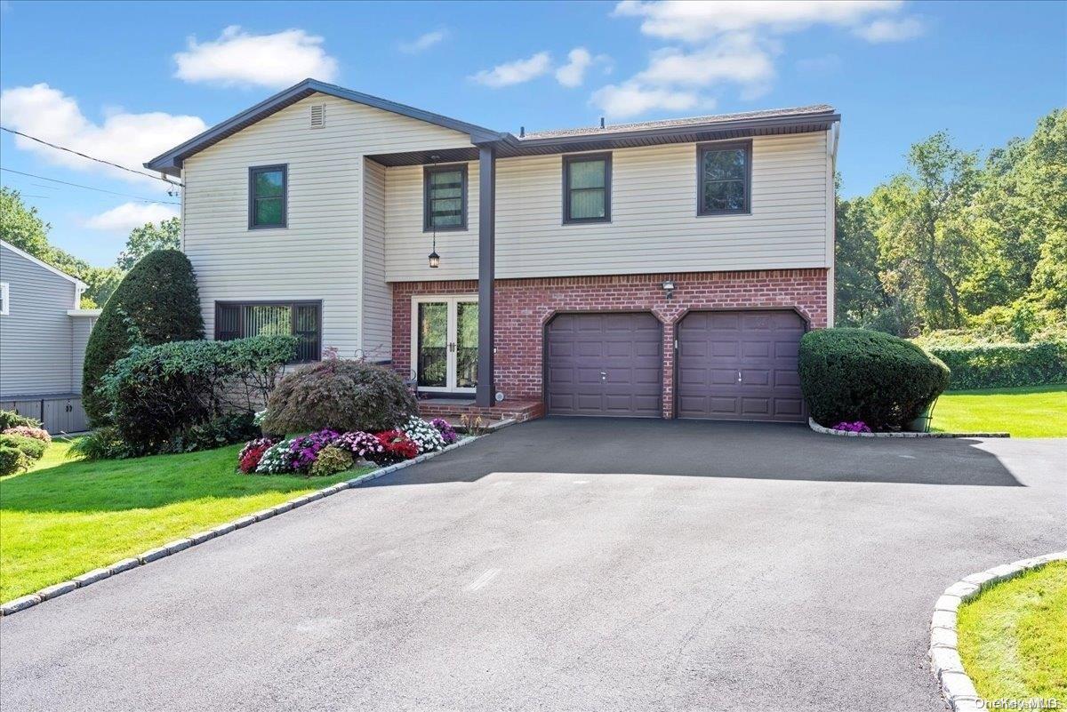 180 Harvard Drive — photo 2