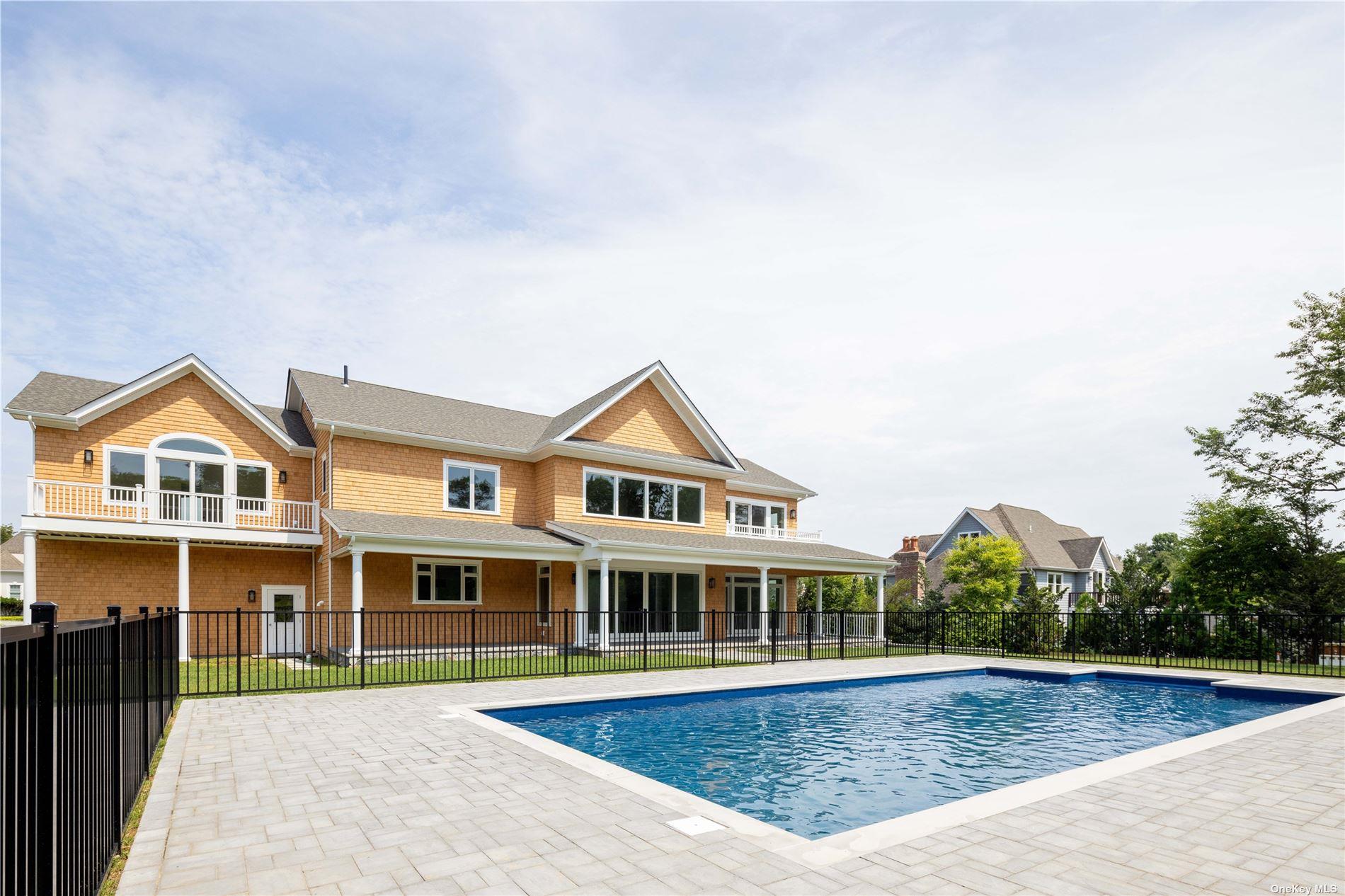 150 Hillcrest Drive, Orient