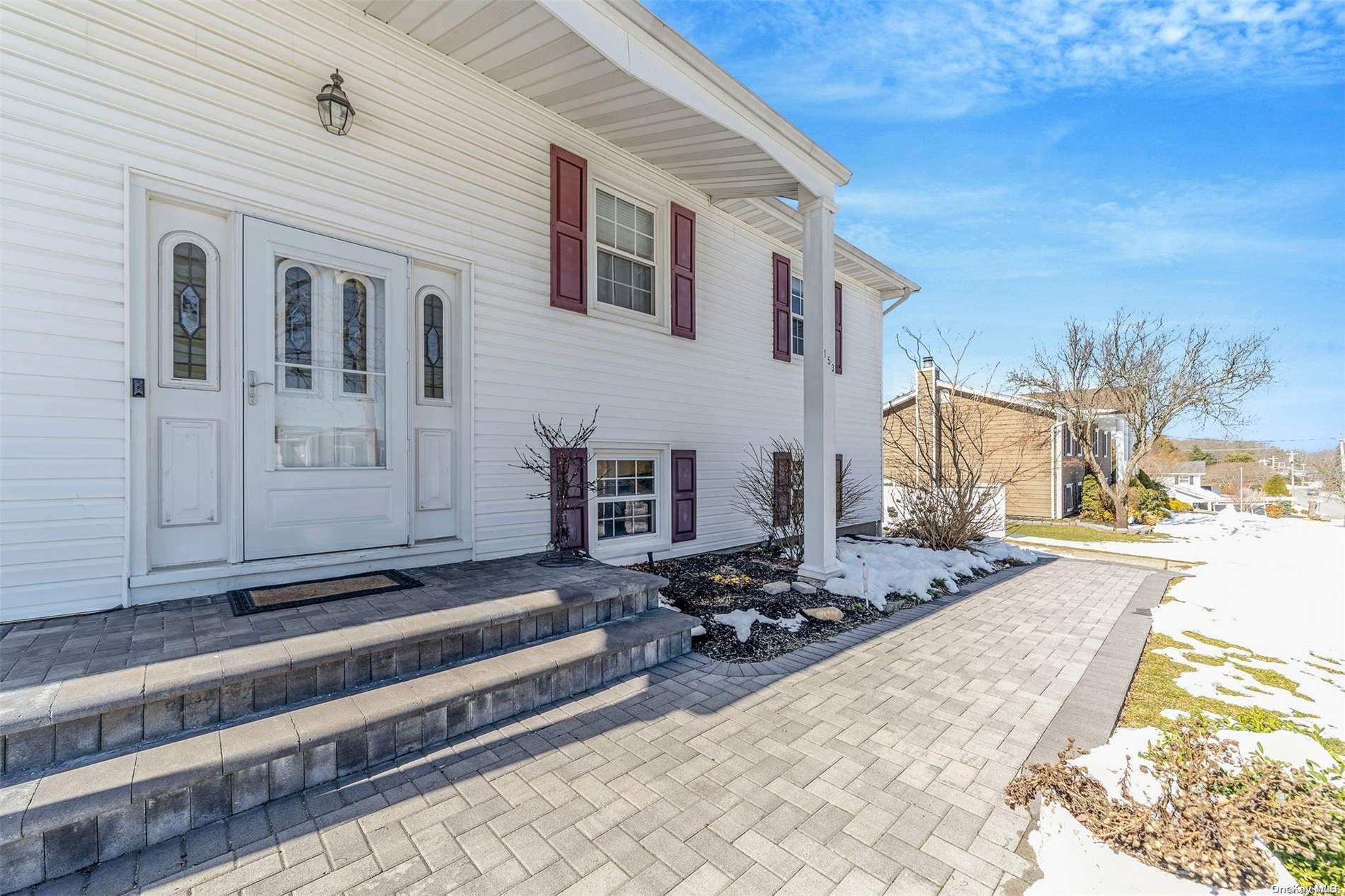 153 Northfield Road — photo 3
