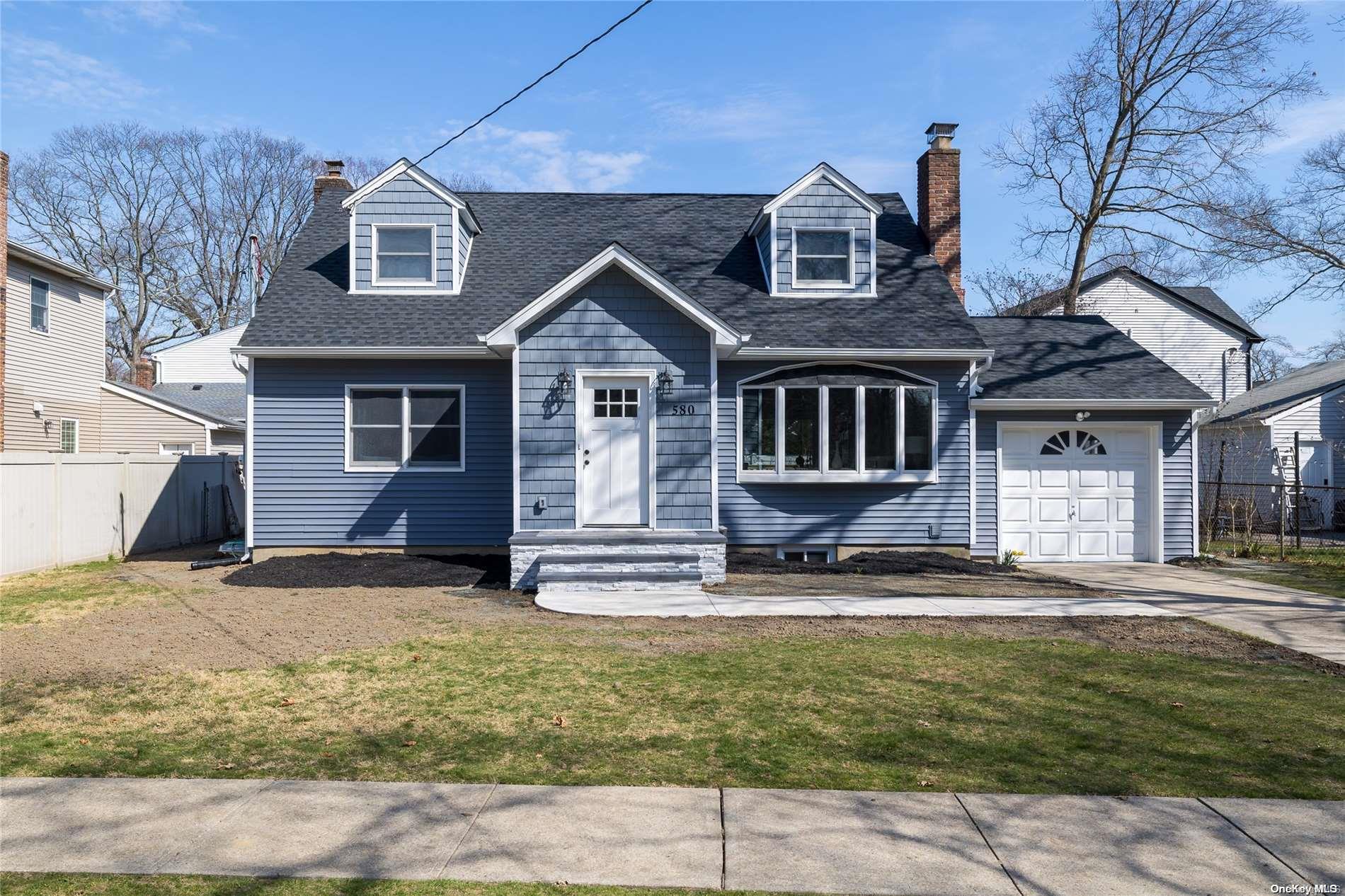 580 Seaford Avenue
