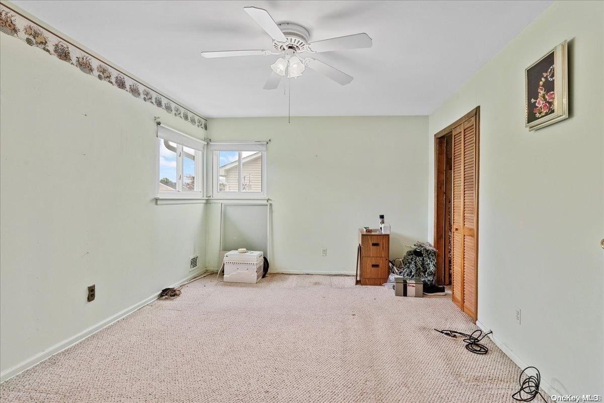 43 Babylon Avenue — photo 16