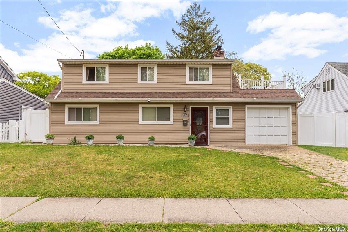 77 Riverside Avenue, Massapequa