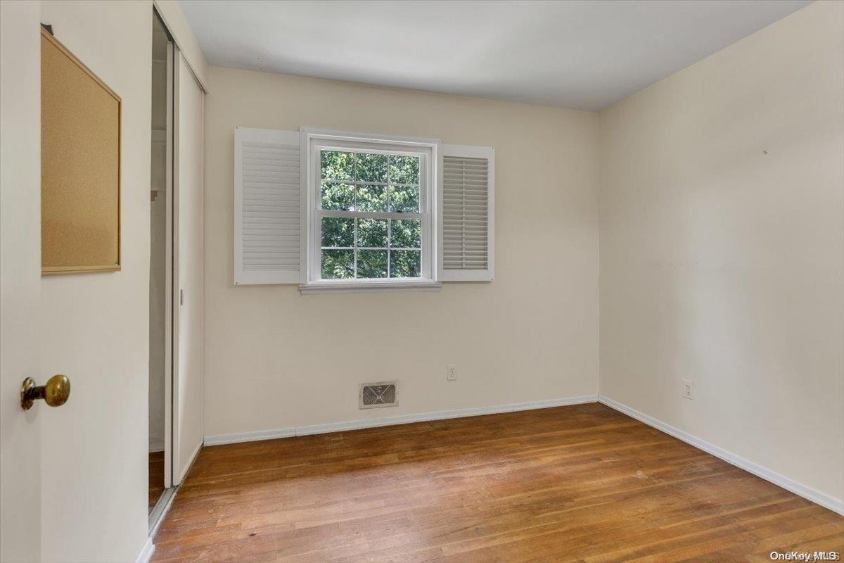 11 Mckay Road — photo 17
