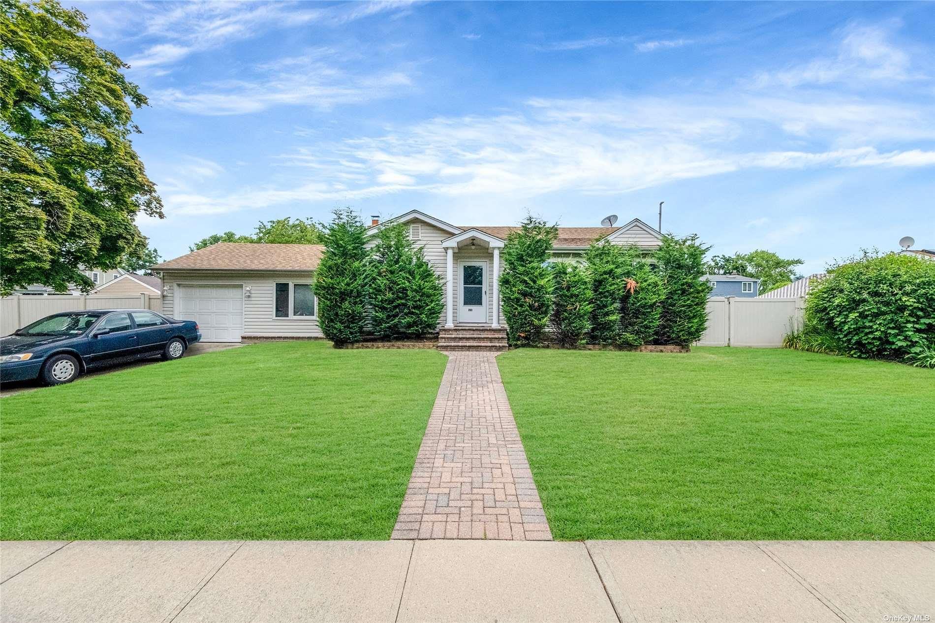 263 Park Drive, Massapequa