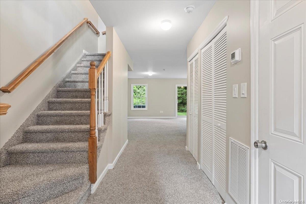 409 Sara Circle #409 — photo 3