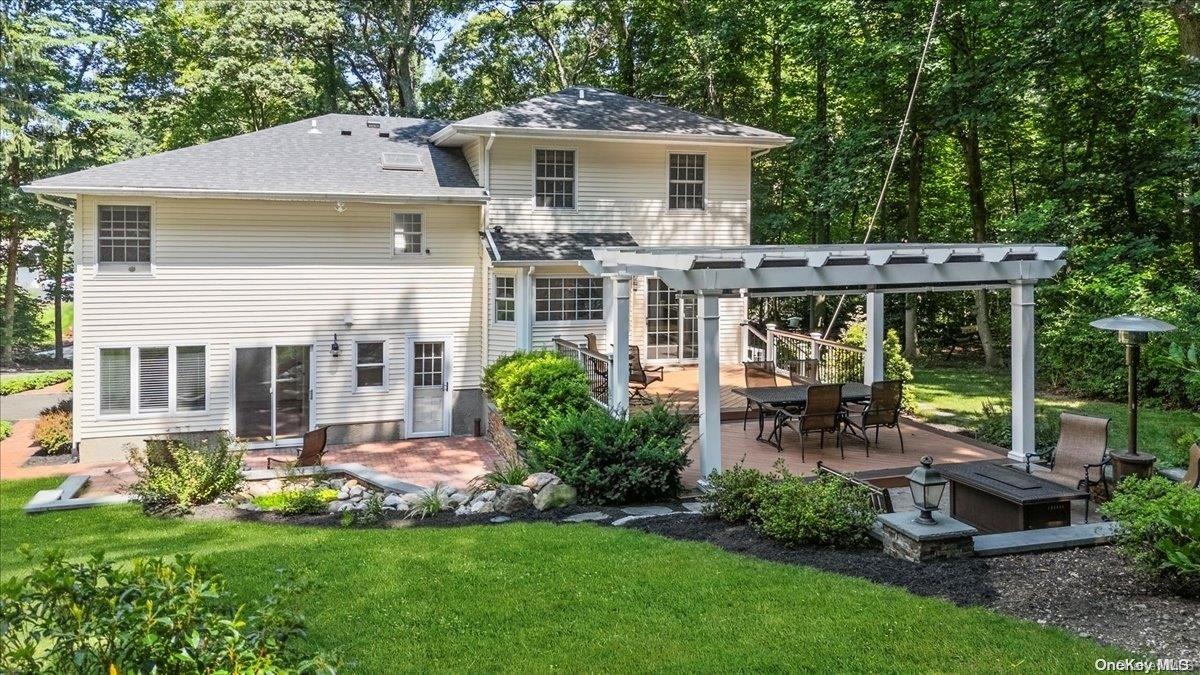 470 Wolf Hill Road — photo 35