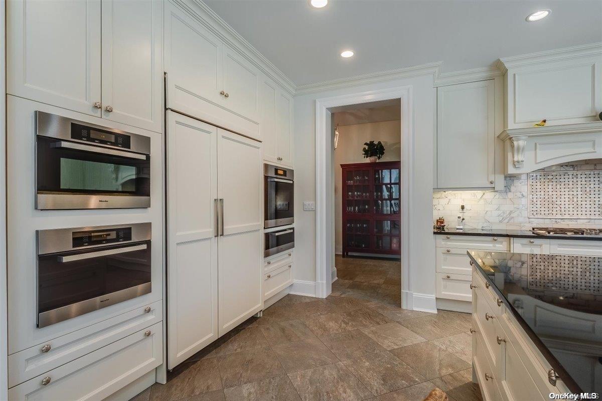 17 Hickory Drive — photo 11
