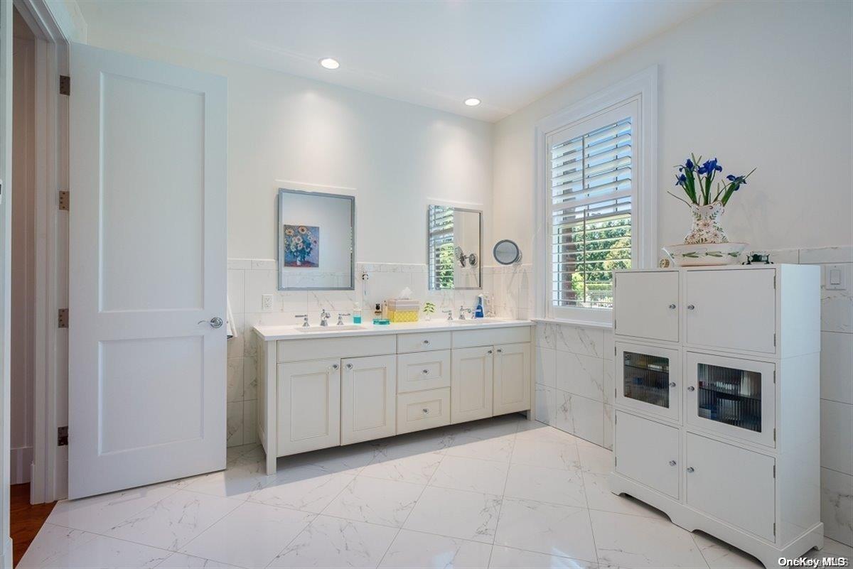 17 Hickory Drive — photo 17