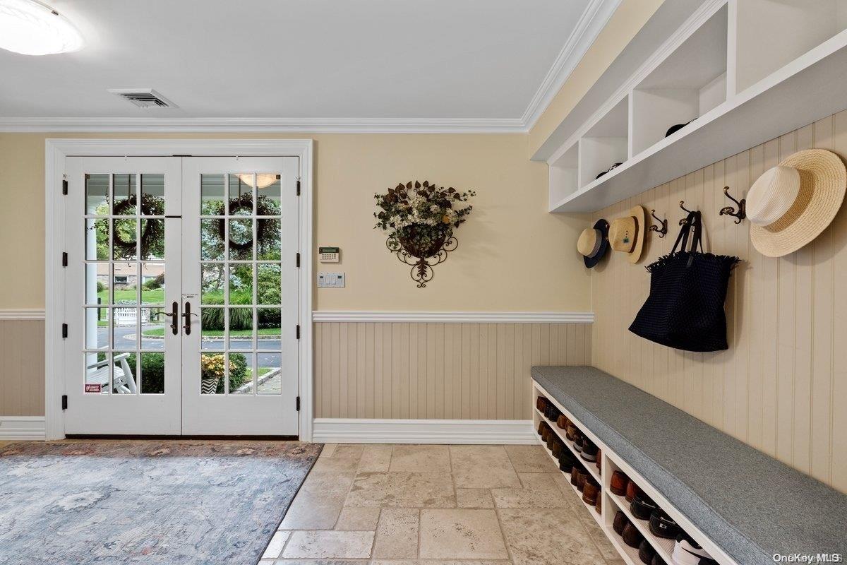 270 Foxhunt Crescent — photo 14