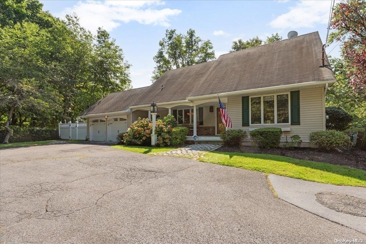 54 Old Northport Road — photo 33