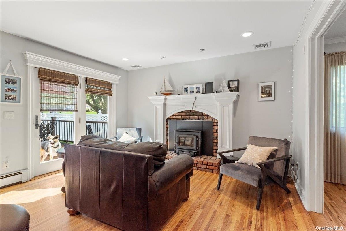 54 Old Northport Road — photo 4