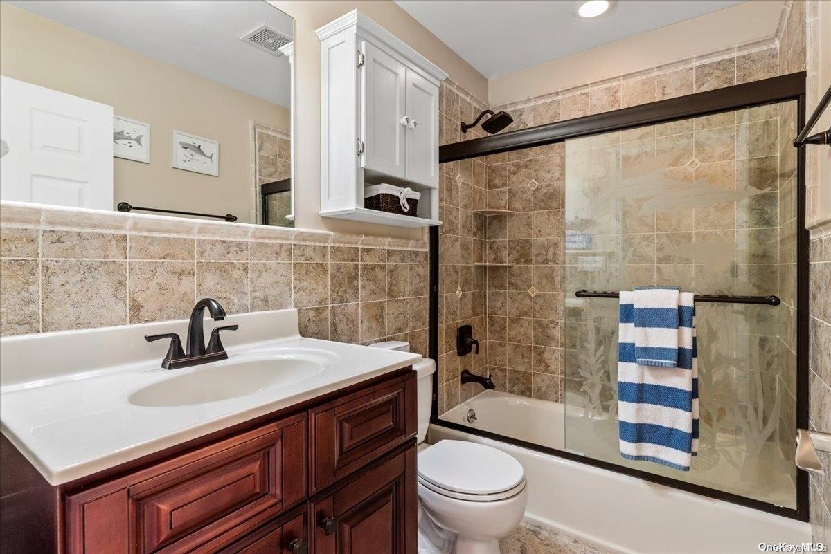 11 Alhambra Road — photo 17