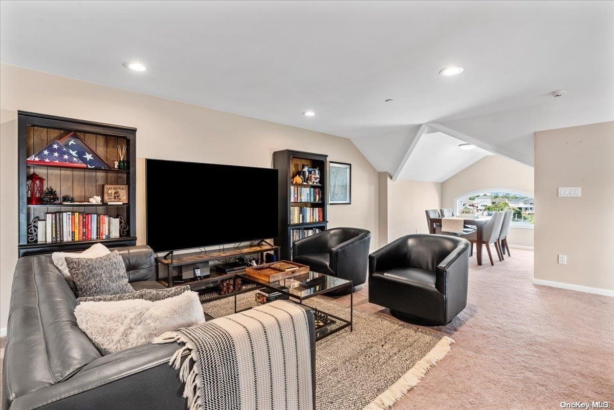 11 Alhambra Road — photo 25