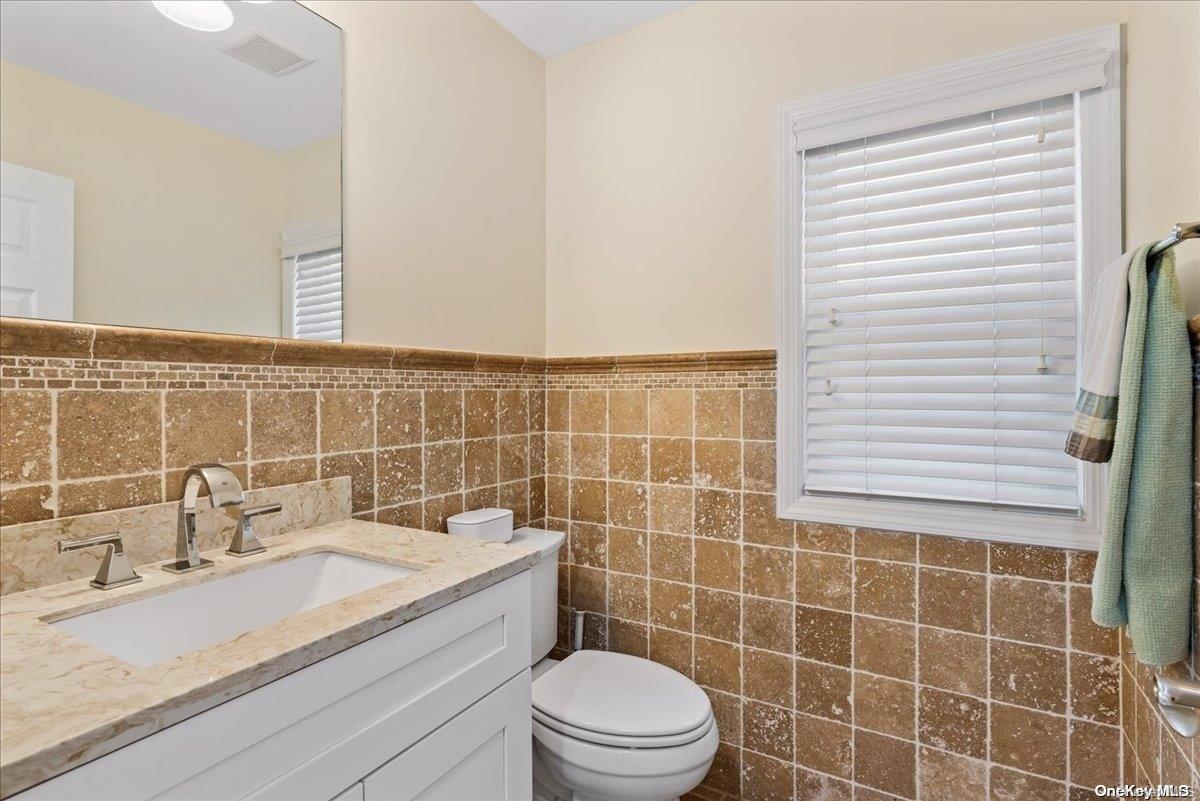 11 Alhambra Road — photo 27