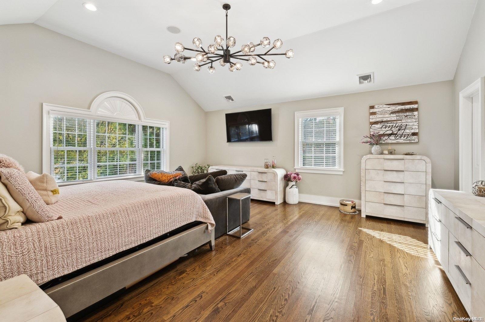 23 Springdale Avenue — photo 3