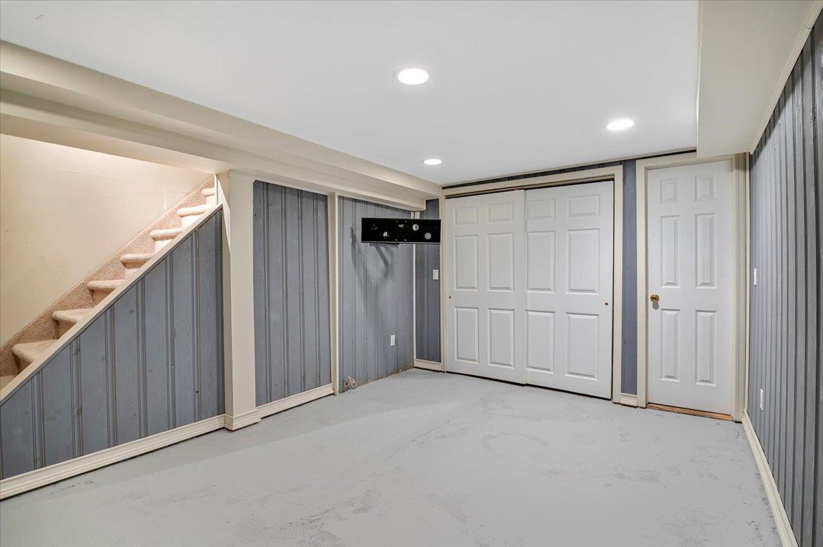 92 Parkside Street — photo 15