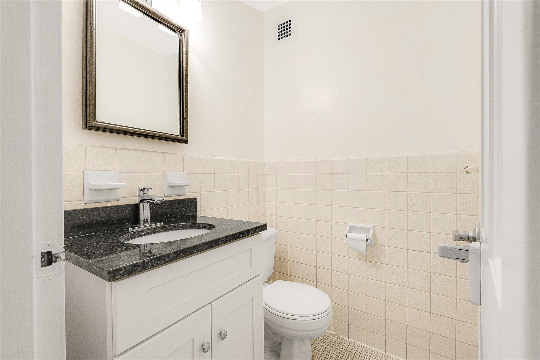 90-50 Union Turnpike #5M — photo 19