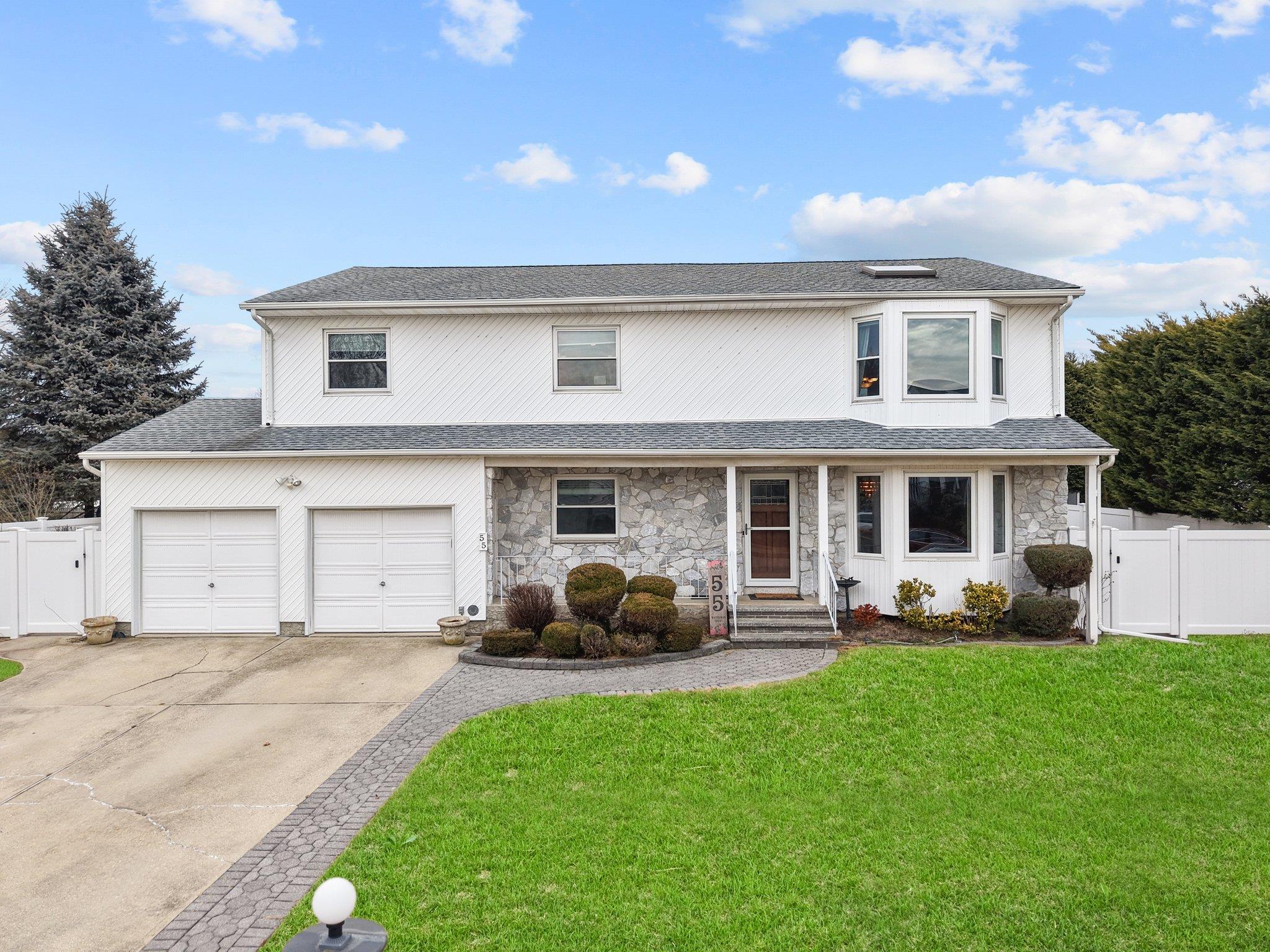 55 Waterman Court — photo 2