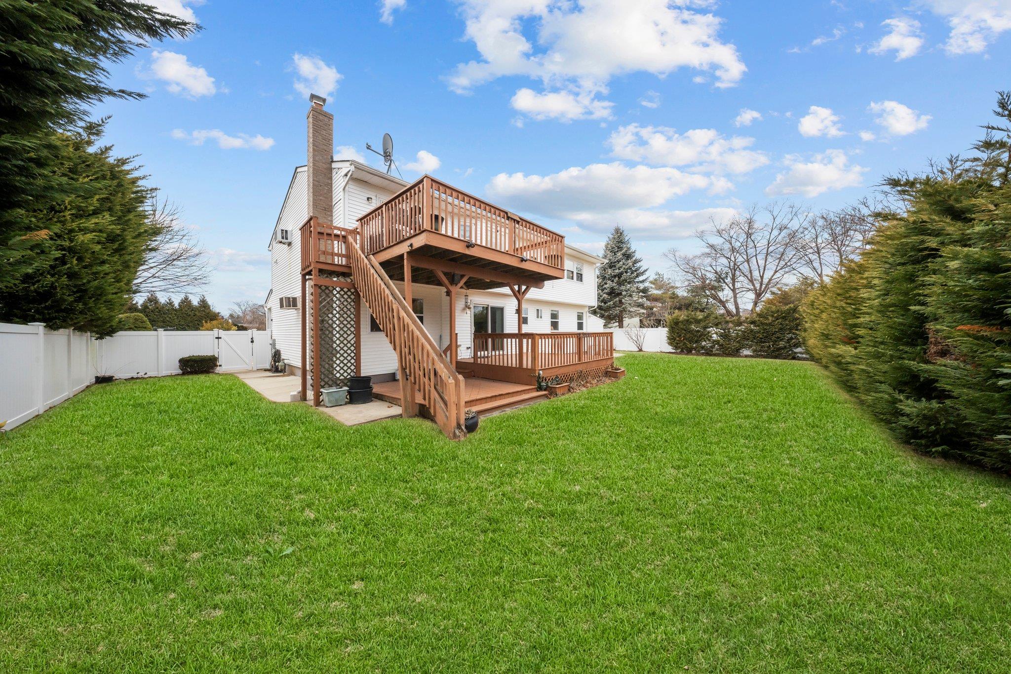 55 Waterman Court — photo 30