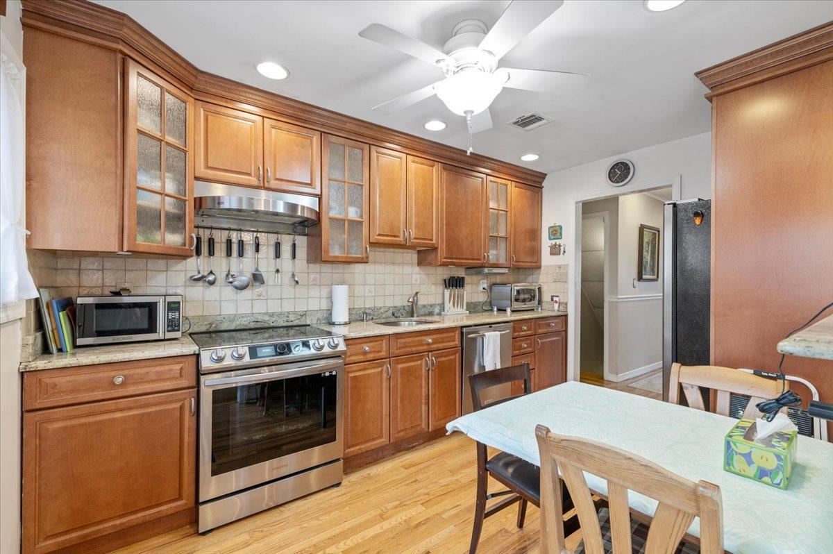 36 Sherman Drive — photo 11