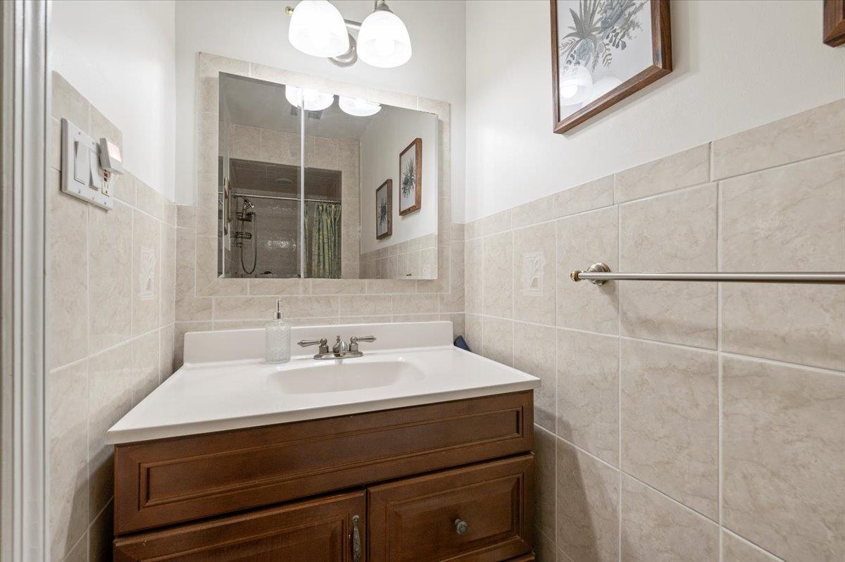 36 Sherman Drive — photo 22