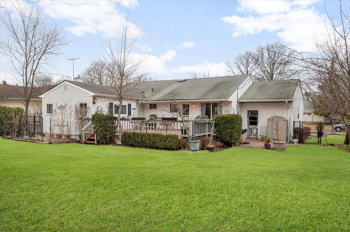 36 Sherman Drive — photo 32