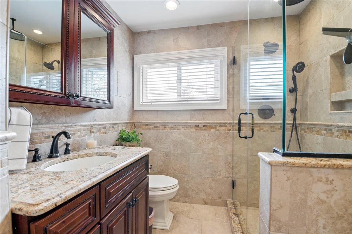 233 Cypress Street — photo 14