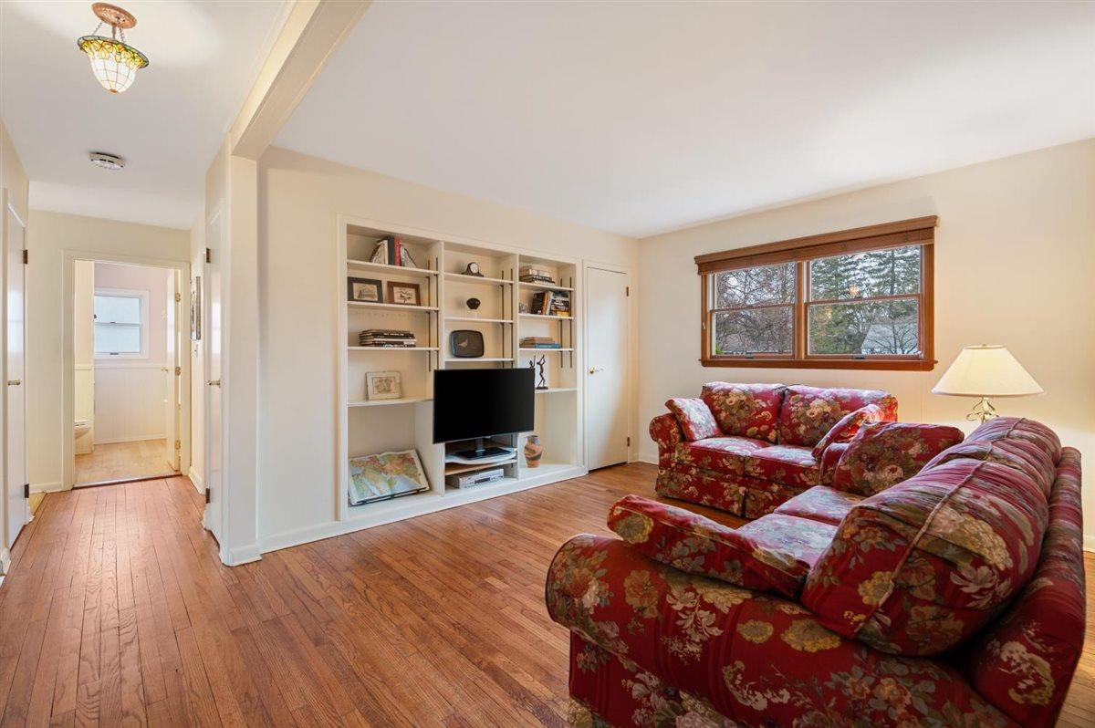 17 James Street — photo 13