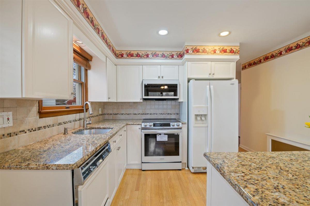 17 James Street — photo 7