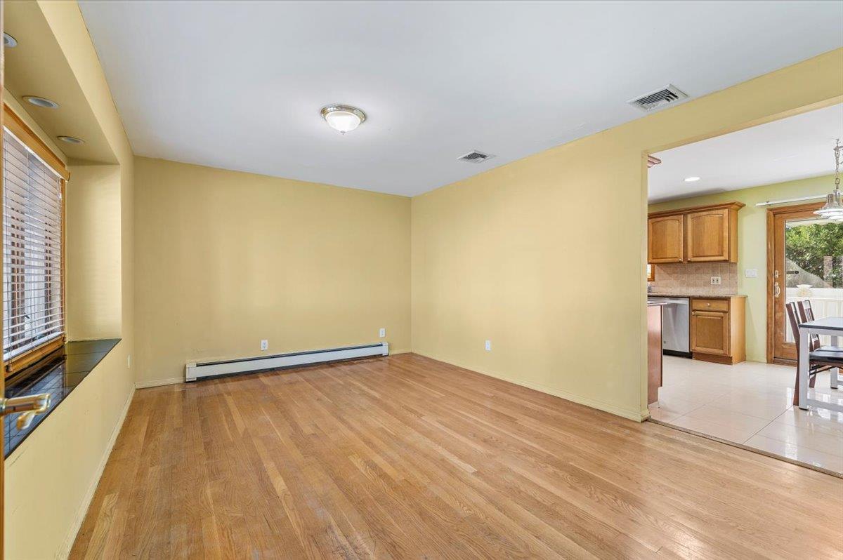 310 Clark Boulevard — photo 5