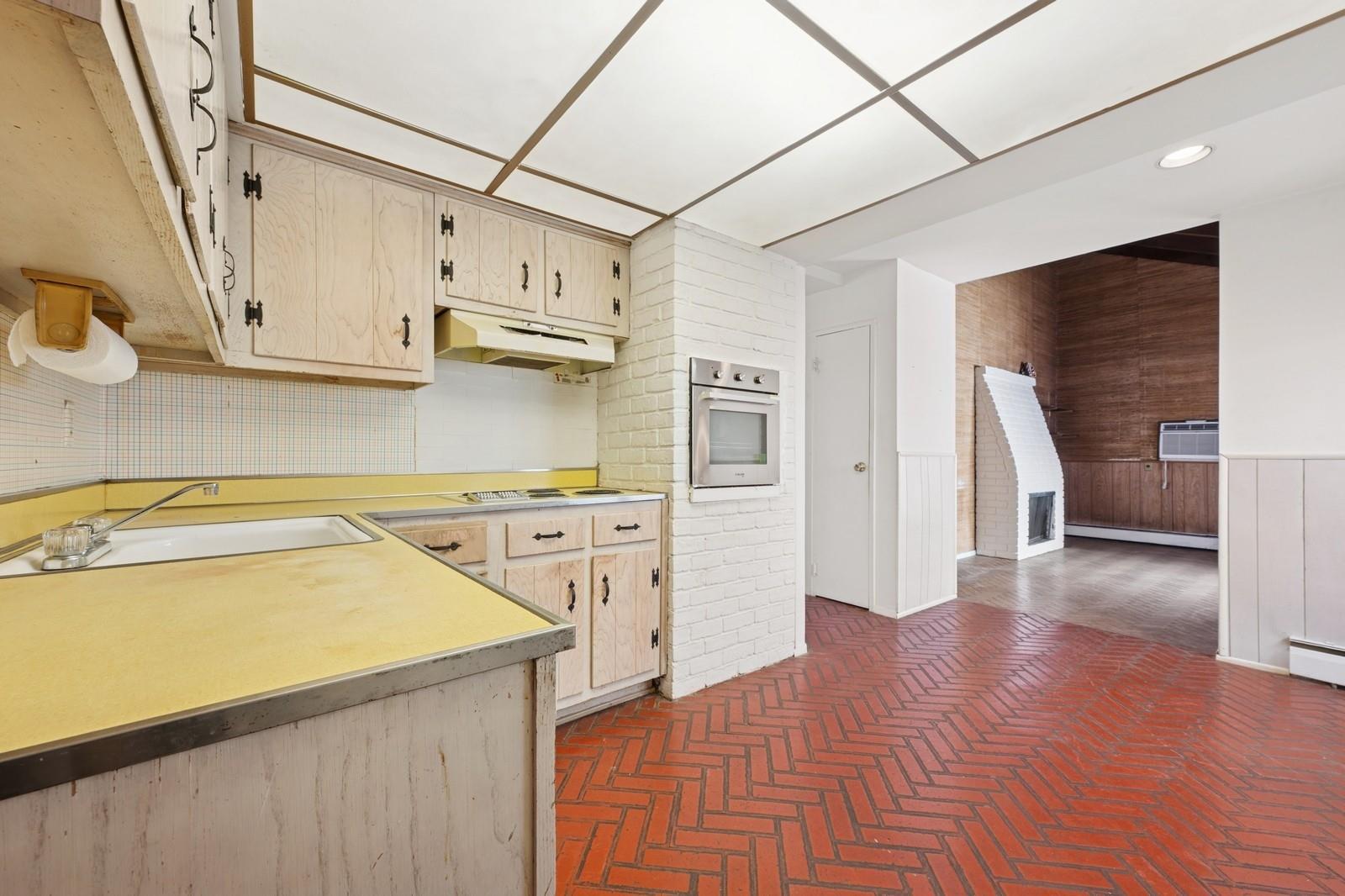 3050 Judith Drive — photo 10